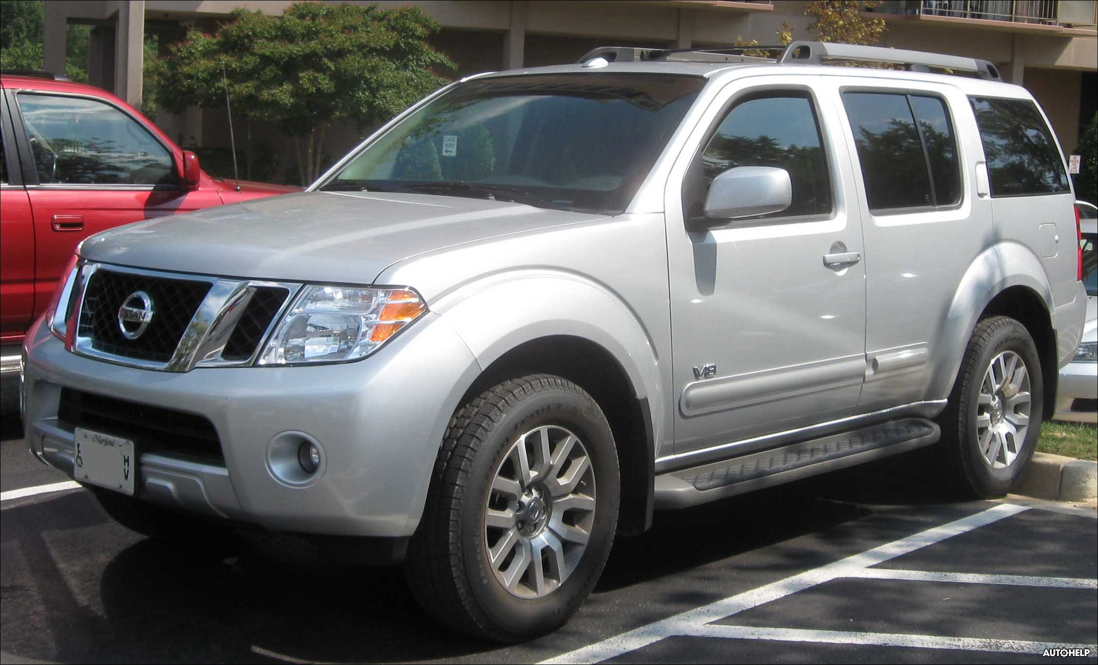 2008 Nissan Pathfinder V8