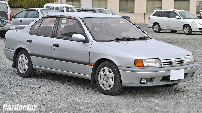 Nissan Primera (анхны загвар)