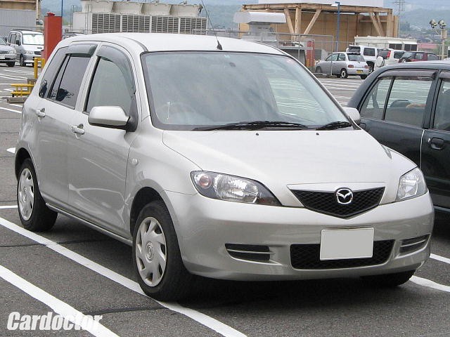 2-р үе Mazda Demio / Mazda2