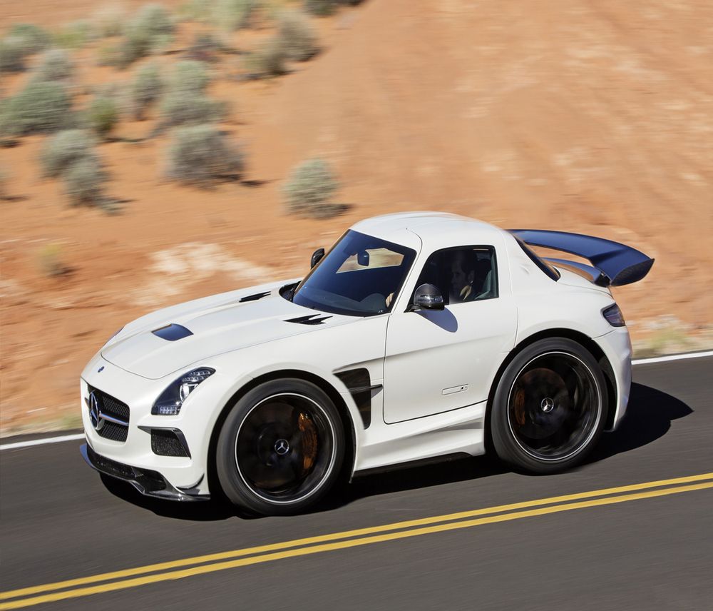 Mercedes Benz SLS Black-Series