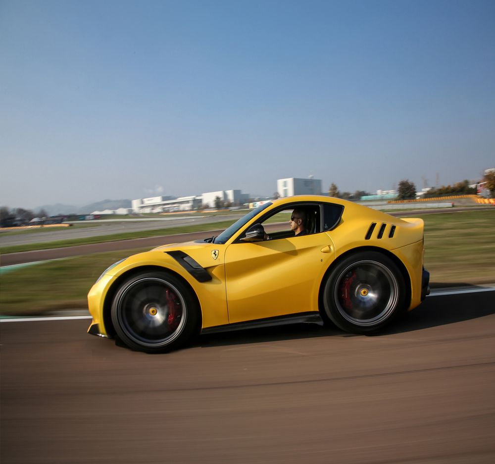 Ferrari F12 TDF